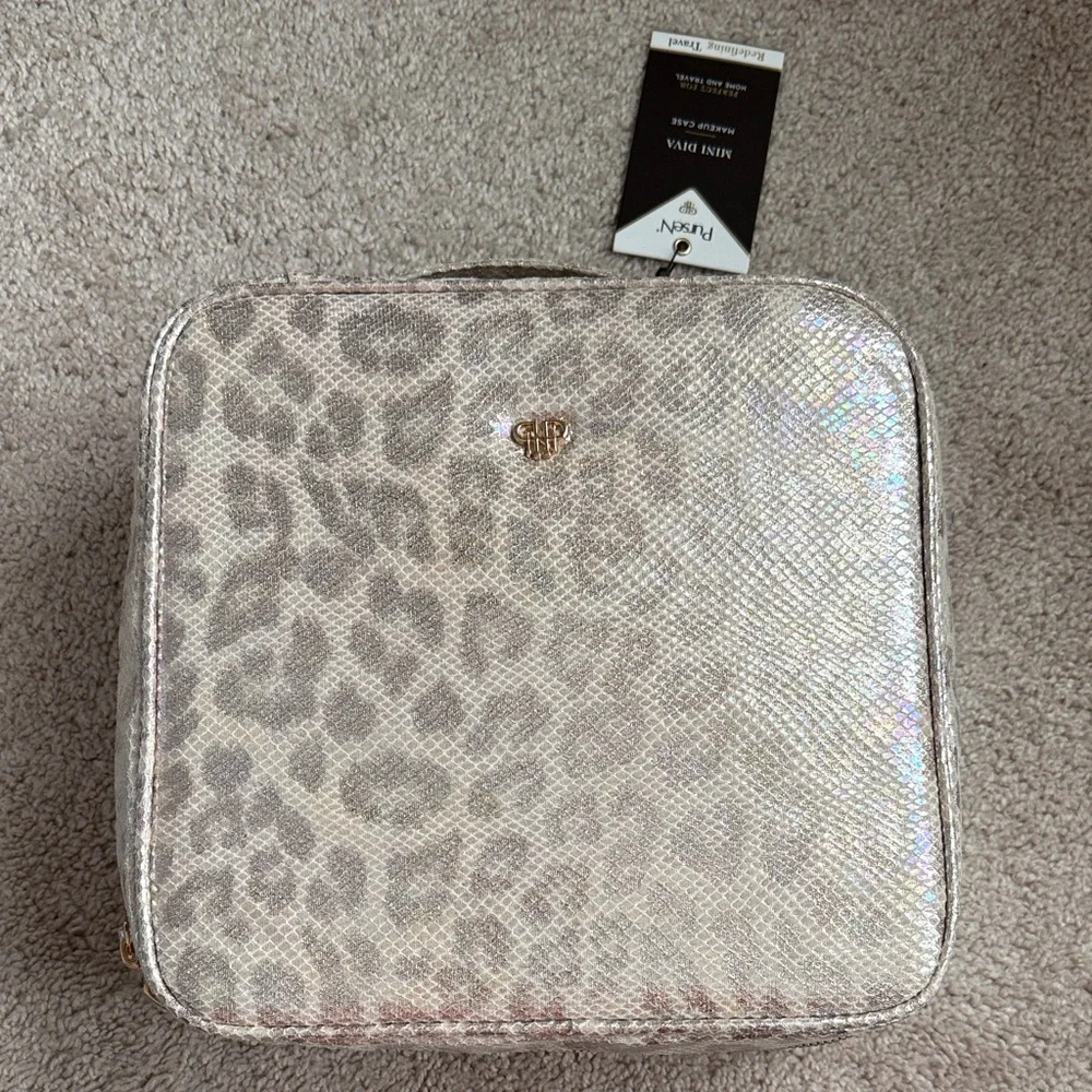 Mini Diva Leopard Print Cosmetic Bag - Picture 1 of 6